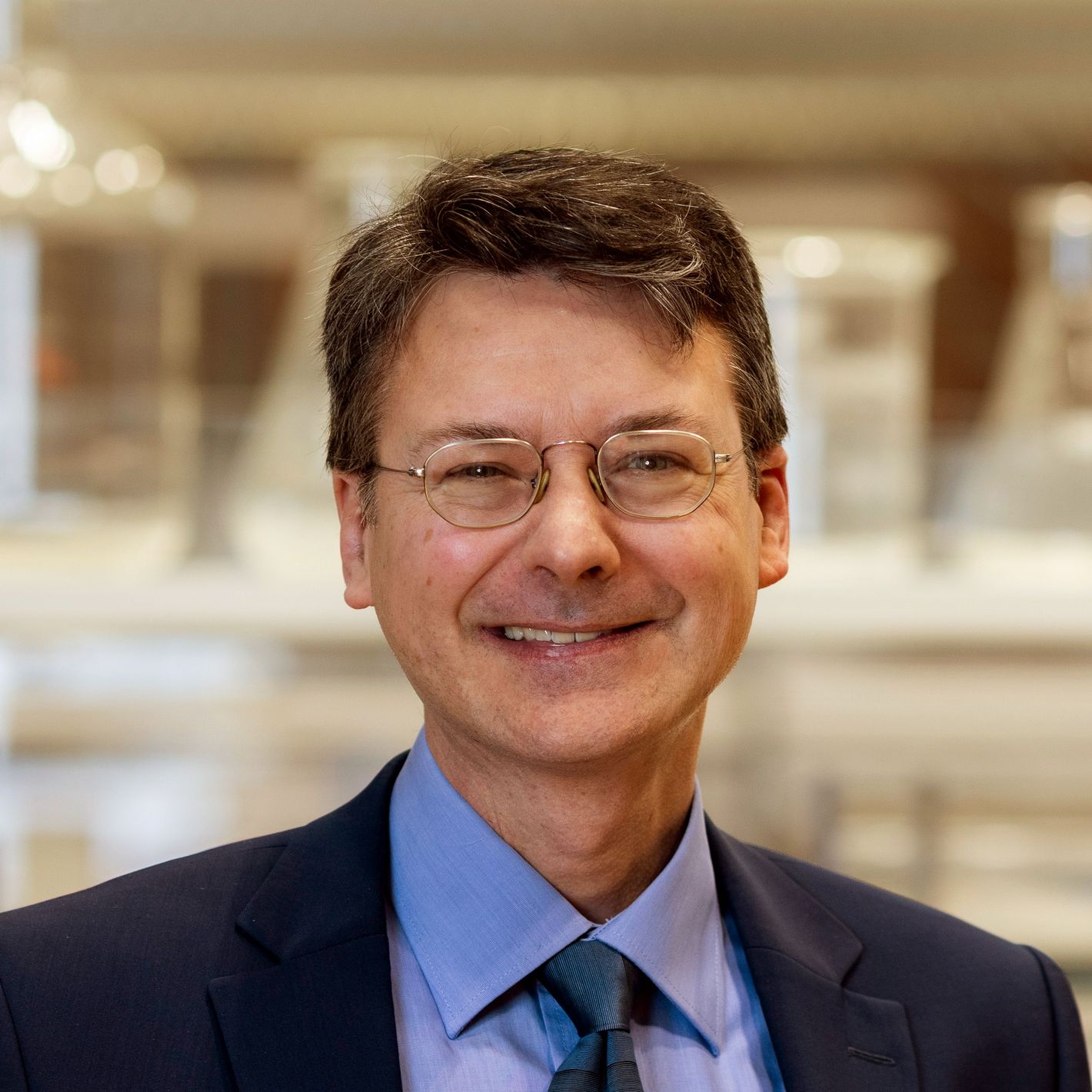 Prof. Dr. Thorsten Schmidt